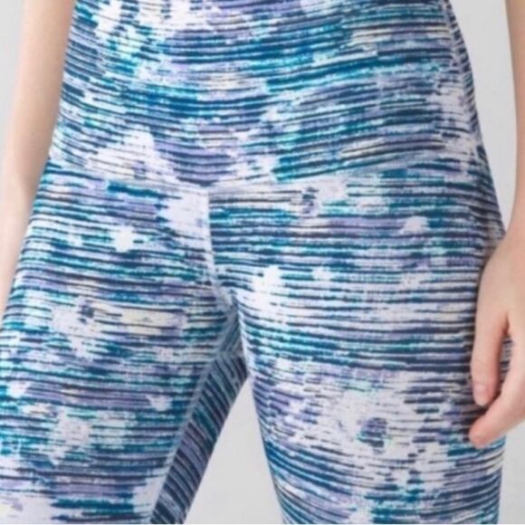 Lululemon leggings high times pant blurry bell multi size 8 - Picture 2 of 9